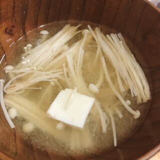 えのきと豆腐のお味噌汁(昆布出汁)